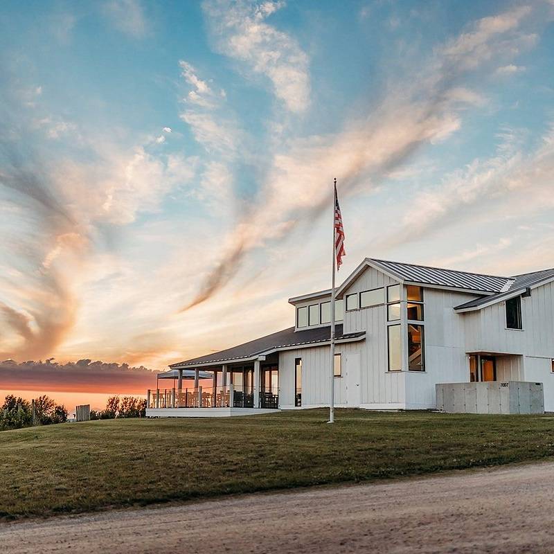 Rove Winery at the Gallagher Estate